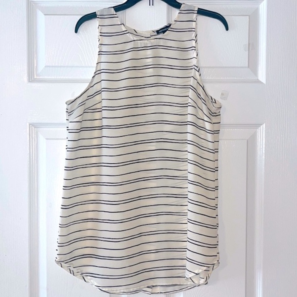 WhoWhatWear women’s tank blouse size small